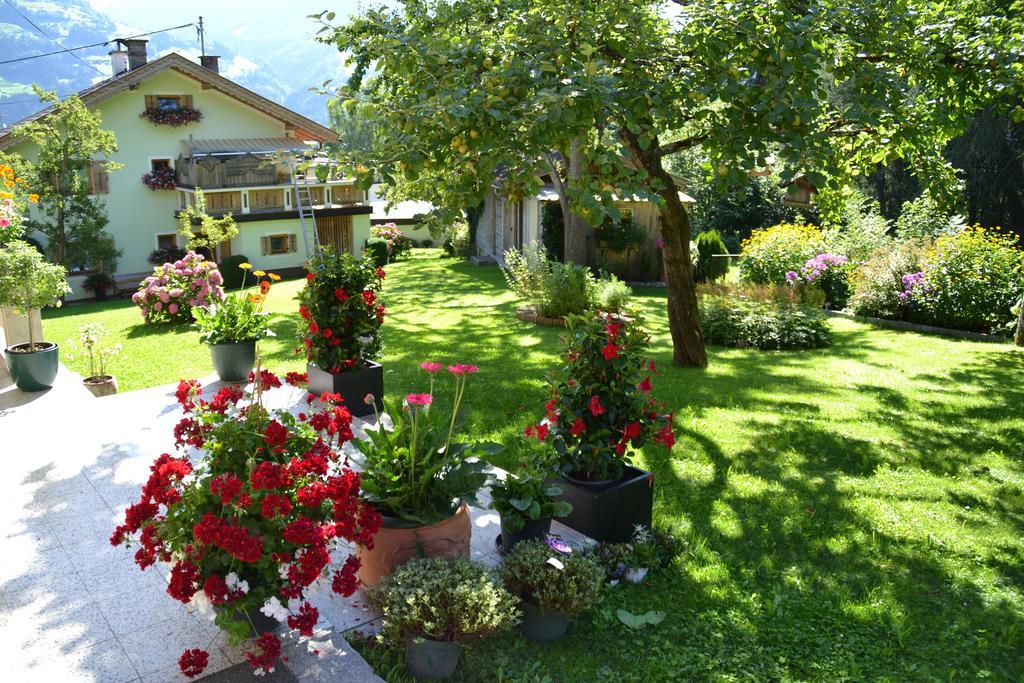 Haus Binder Hotel Ried im Zillertal Exterior foto