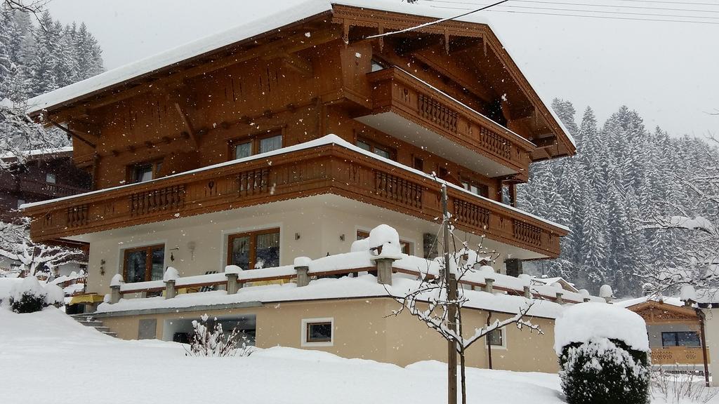 Haus Binder Hotel Ried im Zillertal Exterior foto