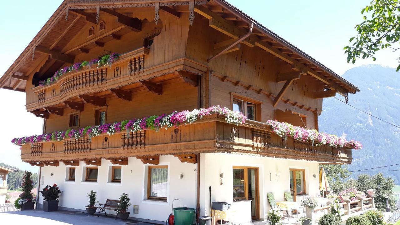 Haus Binder Hotel Ried im Zillertal Exterior foto